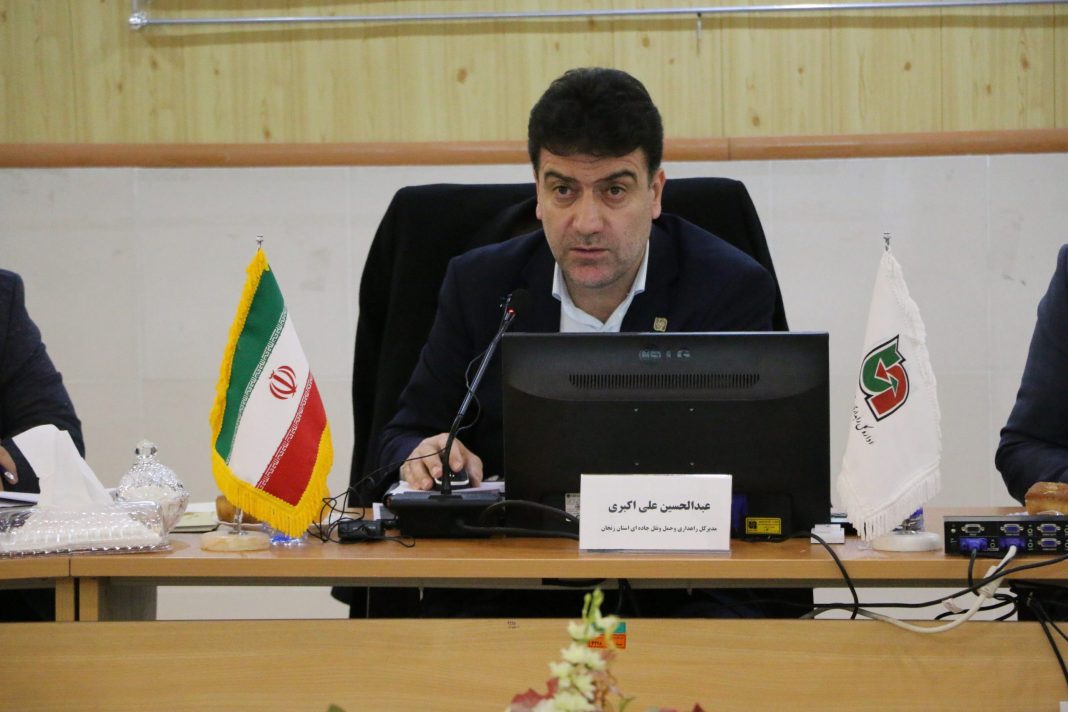 نگهداری راه ها و ارتقاء ایمنی محورها اولویت راهداری است نگهداری راه ها و ارتقاء ایمنی محورها اولویت راهداری است