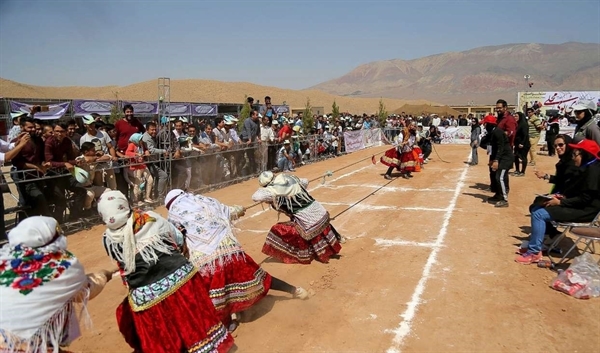 جشنواره بازیهای بومی و محلی استان زنجان در روستای قره اوغلانلو برگزار میشود جشنواره بازیهای بومی و محلی استان زنجان در روستای قره اوغلانلو برگزار میشود
