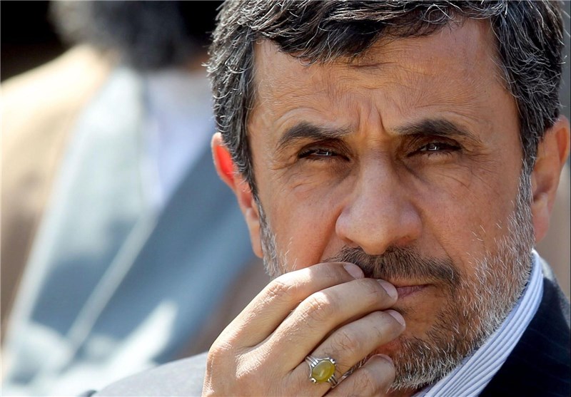 پاسخ تند محمود احمدینژاد به سخنان اخیر حدادعادل / حالا سوپر حزب اللهی شده ای پاسخ تند محمود احمدینژاد به سخنان اخیر حدادعادل / حالا سوپر حزب اللهی شده ای