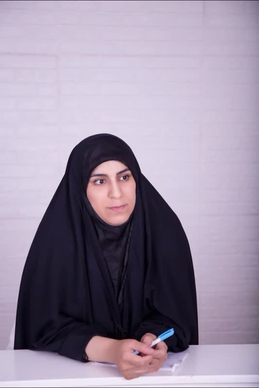 بعد از خدا، عالَم محضر رسانهها است بعد از خدا، عالَم محضر رسانهها است