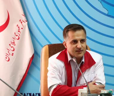 ارسال دومین محموله امدادی هلال احمر استان زنجان به خوی ارسال دومین محموله امدادی هلال احمر استان زنجان به خوی