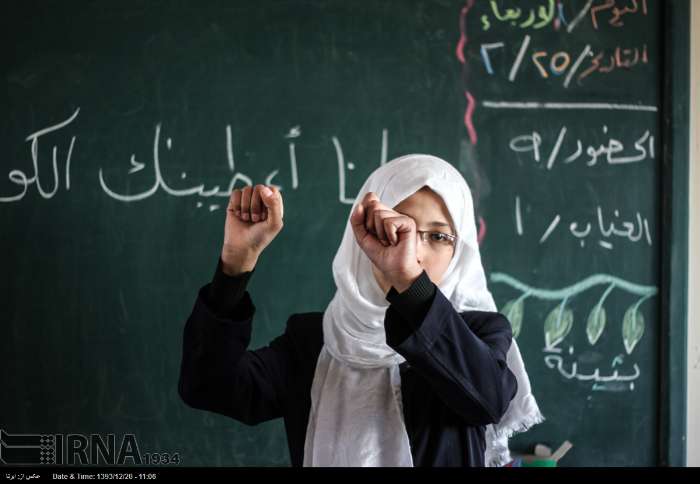 تعطیلات کرونایی مدارس و دانش آموزان ناشنوایی که جایگاهی در آموزش های تلویزیونی نداشتند تعطیلات کرونایی مدارس و دانش آموزان ناشنوایی که جایگاهی در آموزش های تلویزیونی نداشتند