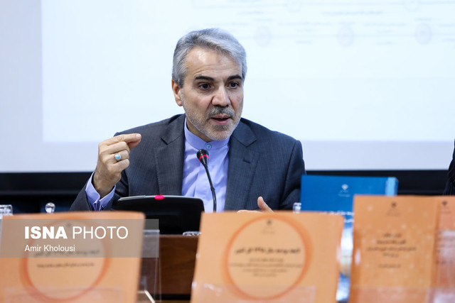 اظهارنظر جدید نوبخت درباره افزایش حقوق کارمندان در سال آینده اظهارنظر جدید نوبخت درباره افزایش حقوق کارمندان در سال آینده