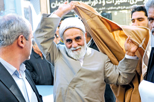 “ناطق” جدید پا جا پای هاشمی فقید “ناطق” جدید پا جا پای هاشمی فقید