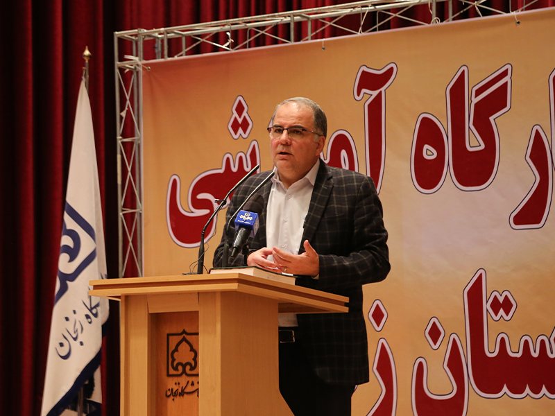 مشکل هر روستایی قبل از تبدیل به معضل باید به مسئولان مربوطه منتقل شود/بخشی از عدالت از مسیری که دهیاران درآن مسئولیت دارند می گذرد مشکل هر روستایی قبل از تبدیل به معضل باید به مسئولان مربوطه منتقل شود/بخشی از عدالت از مسیری که دهیاران درآن مسئولیت دارند می گذرد