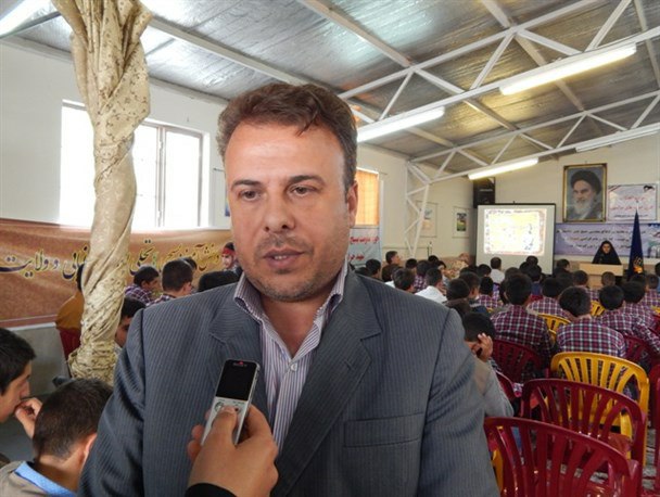 توزیع ۷۰۰۰ بسته معیشتی در مرحله دوم نهضت مومنانه در زنجان توزیع ۷۰۰۰ بسته معیشتی در مرحله دوم نهضت مومنانه در زنجان