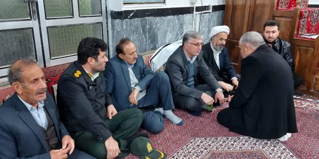 یکی از مشکلات استان زنجان وجود معتادان متجاهر در خیابانها و پارک های زنجان است/ درمان و حرفه آموزی معتادین با راه اندازی کمپ ماه ۱۶ یکی از مشکلات استان زنجان وجود معتادان متجاهر در خیابانها و پارک های زنجان است/ درمان و حرفه آموزی معتادین با راه اندازی کمپ ماه ۱۶