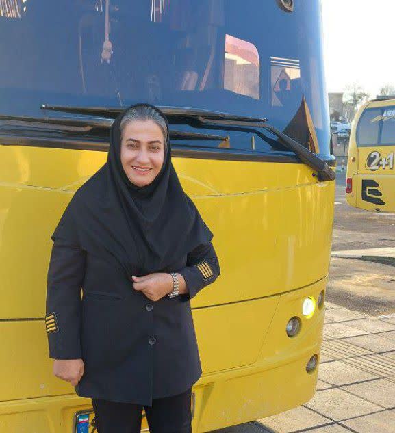 سکانداری زنانه؛ در جادههای مردانه سکانداری زنانه؛ در جادههای مردانه