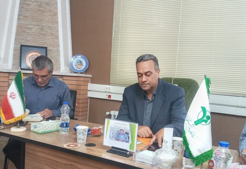 دستگاه های اجرایی باید خدمات بیمه ای را مثل کارمندان به بازنشستگان هم ارائه کنند/ افزایش ثبت نام های ورزشی در خانه امید بازنشستگان زنجان دستگاه های اجرایی باید خدمات بیمه ای را مثل کارمندان به بازنشستگان هم ارائه کنند/ افزایش ثبت نام های ورزشی در خانه امید بازنشستگان زنجان