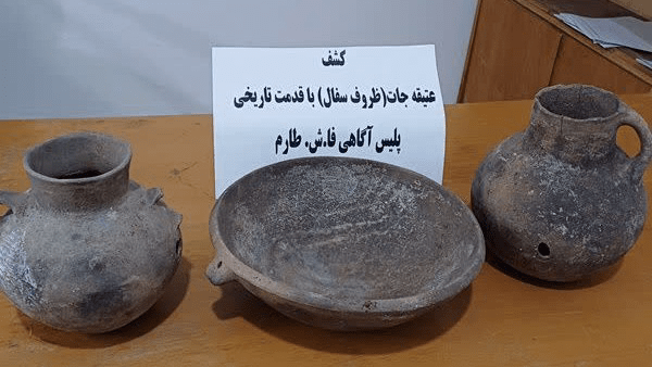 کشف اشياءعتيقه در طارم