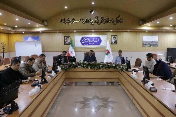 به مطالبات صنفی رانندگان وسائل نقلیه سنگین بی توجهی نشود به مطالبات صنفی رانندگان وسائل نقلیه سنگین بی توجهی نشود