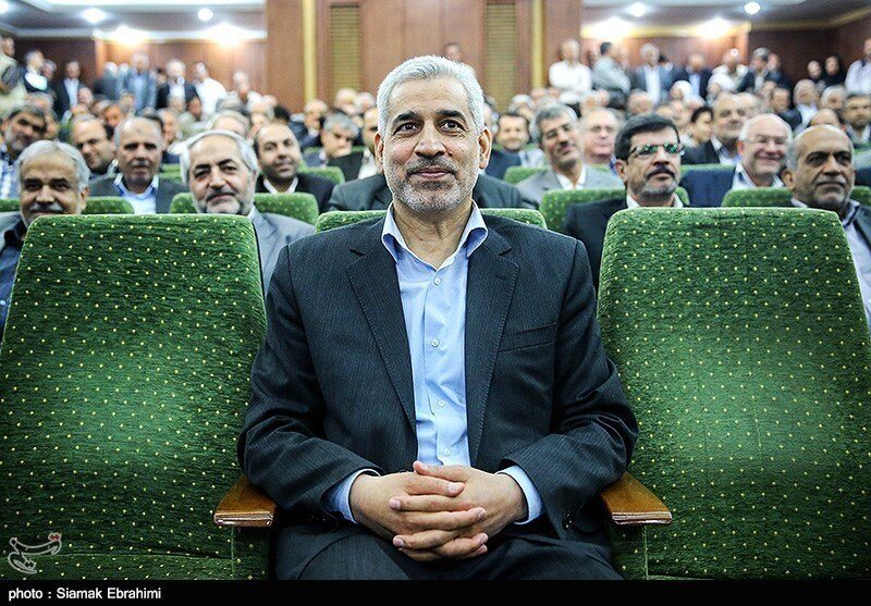 دولت عجله نکند و با دقت استانداران را انتخاب کند /از استانداران فعلی نیز استفاده کند دولت عجله نکند و با دقت استانداران را انتخاب کند /از استانداران فعلی نیز استفاده کند