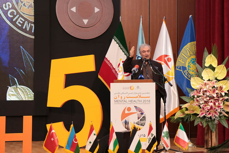 وزیر بهداشت :افسردگی یکی از بیمار های مهم کشور می باشد وزیر بهداشت :افسردگی یکی از بیمار های مهم کشور می باشد