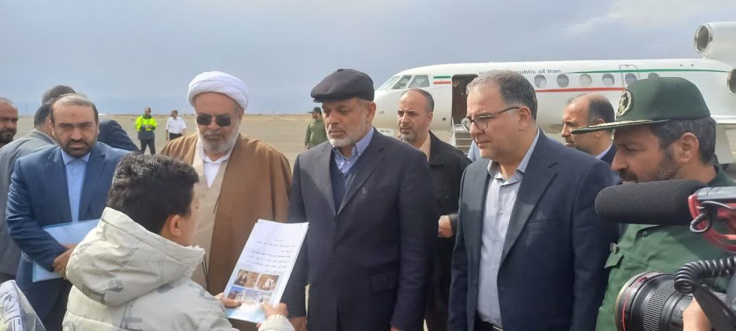 وزیرکشور برای افتتاح چند طرح وارد زنجان شد وزیرکشور برای افتتاح چند طرح وارد زنجان شد