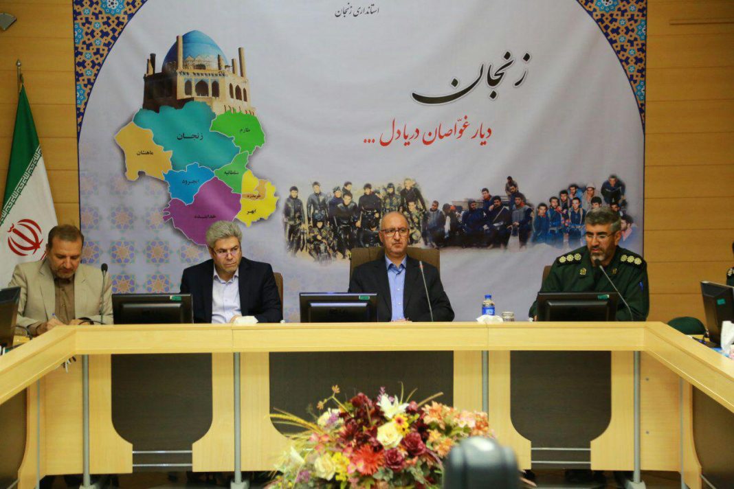 معاون سیاسی امنیتی استاندار زنجان: دفاع مقدس موضوعی فردی نیست/ همه دستگاه ها باید در تبیین دفاع مقدس همکاری کنند معاون سیاسی امنیتی استاندار زنجان: دفاع مقدس موضوعی فردی نیست/ همه دستگاه ها باید در تبیین دفاع مقدس همکاری کنند