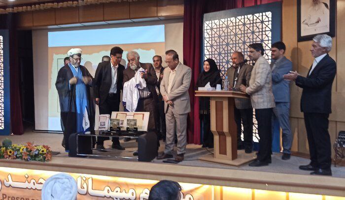 موضوعات تاریخی مغفول زیادی داریم موضوعات تاریخی مغفول زیادی داریم
