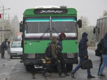 افزایش اتوبوسهای دانشگاه زنجان به ۱۰ دستگاه افزایش اتوبوسهای دانشگاه زنجان به ۱۰ دستگاه