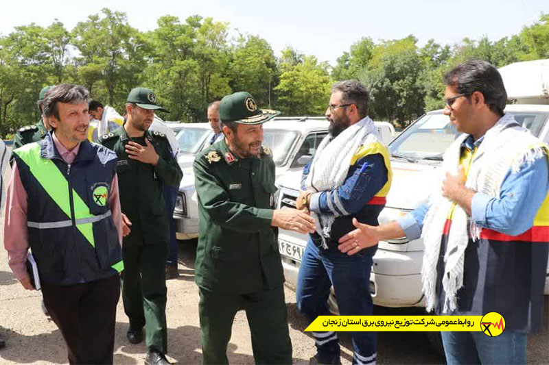 کلیه دستگاههای دولتی و نهادهای عمومی غیردولتی موظف به کاهش ۳۰درصدی مصرف برق در ساعات اداری هستند کلیه دستگاههای دولتی و نهادهای عمومی غیردولتی موظف به کاهش ۳۰درصدی مصرف برق در ساعات اداری هستند