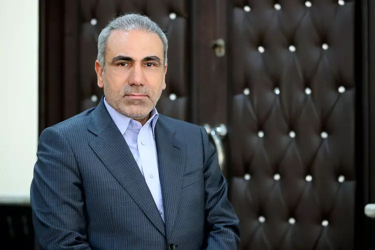 کارکنان و اعضای هیأت علمی دانشگاه آزاد اسلامی صاحب مسکن می شوند کارکنان و اعضای هیأت علمی دانشگاه آزاد اسلامی صاحب مسکن می شوند
