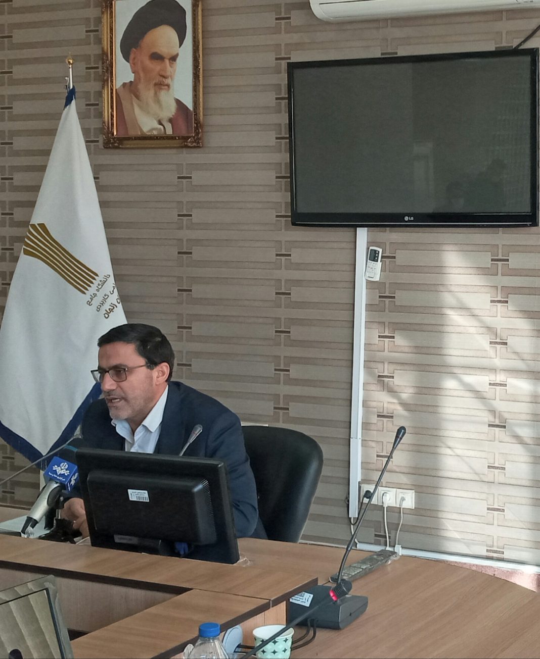 فیلترینگ اینستاگرام ماهیتاً به مجلس مربوط نمی شود/ تراز عملیاتی دولت در بودجه ۱۴۰۰ به ۱۱۷ درصد رسیده است فیلترینگ اینستاگرام ماهیتاً به مجلس مربوط نمی شود/ تراز عملیاتی دولت در بودجه ۱۴۰۰ به ۱۱۷ درصد رسیده است
