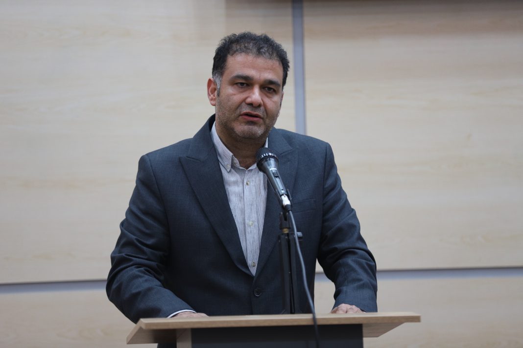 توسعه پژوهشهای مسئلهمحور و حمایت از شرکتهای دانشبنیان در اولویت دانشگاه آزاد اسلامی زنجان است